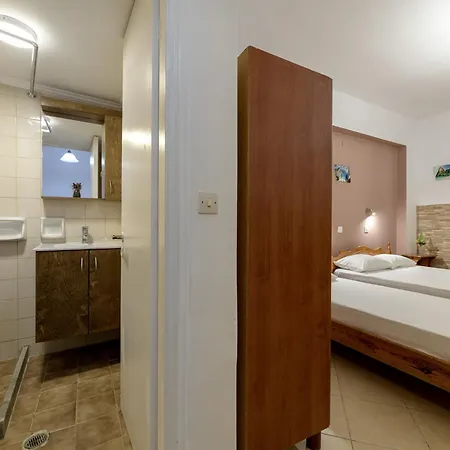 Anthi Studios Alykes (Zakynthos)