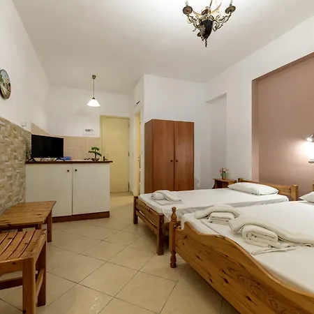 Anthi Studios Alykes (Zakynthos)