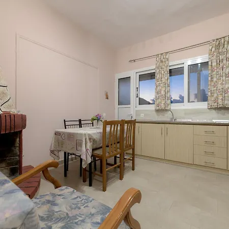 Anthi & Appartement *