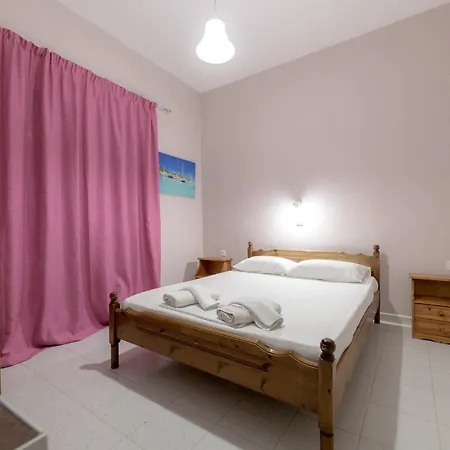 Anthi & Appartement Alykes (Zakynthos)