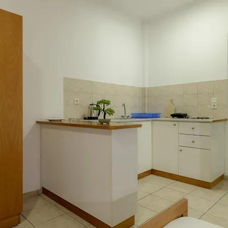 Anthi Studios Apartment *