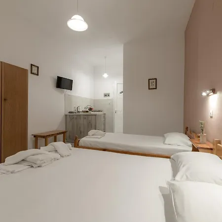 Appartement Anthi & *
