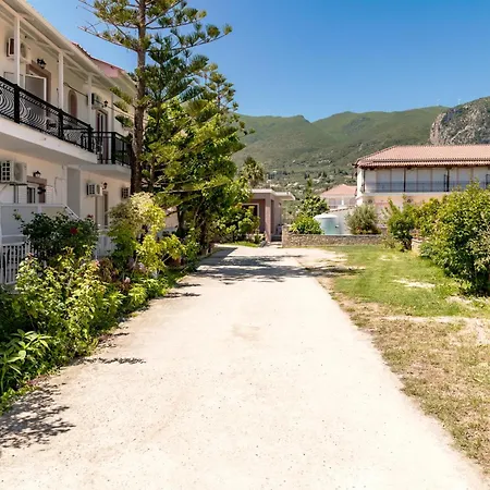 Anthi Studios Apartment