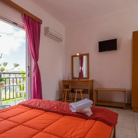 Anthi & Appartement Alykes (Zakynthos)
